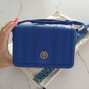 Tory Burch Landon pebbled crossbody leather pursue